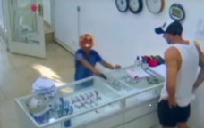 Bocah merampok pakai pistol mainan