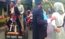Pengantin nyungsep saat di arak keliling kampung