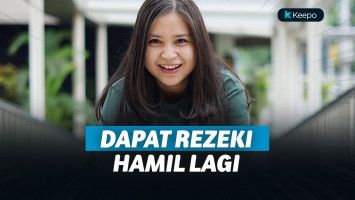 Artis hamil anak kedua