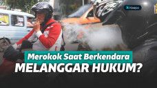 Merokok di jalan