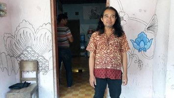 Slamet ditolak karena beda agama