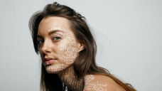 Menuliskan Perasaan di Wajah