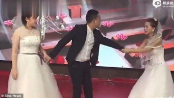 Mantan Hadir ke Pesta Pernikahan Lengkap Pakai Gaun Pengantin, Resepsi Kacau