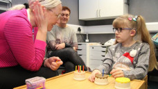 Gadis ini alami tuli total