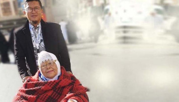 Tangis Aa Gym saat Tak Bisa Hadiri Pemakaman Ibunya