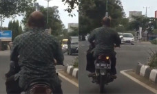 atraksi dijalan raya