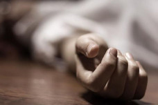 Suami siram istri dengan cairan asam