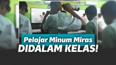 Viral Pelajar Lagi Santai Minum Miras di Dalam Kelas