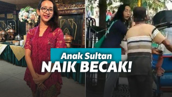 GKR Bendoro naik becak