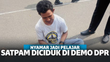 Cuma Dibayar Segini, Seorang Satpam Rela Nyamar Jadi Pelajar di Demo DPR