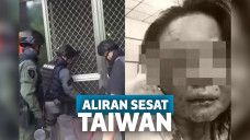 Saat digerebek, polisi menemukan banyak benda yang biasa digunakan untuk kekerasan.