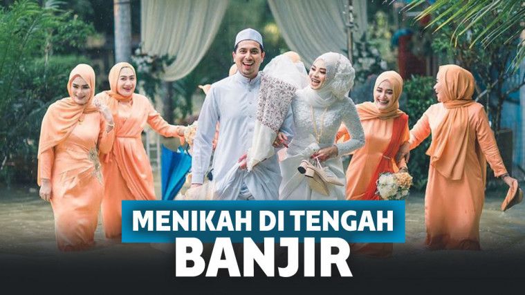 Gelar penikahan di tengah banjir