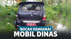 Mobil dinas tabrak pemotor hingga tewas
