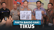 Polisi saat gelar konferensi pers