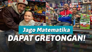 Memberi hadiah untuk yang jago matematika