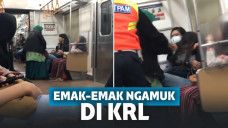 Emak-emak ngamuk di KRL