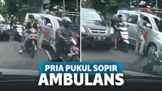 Pemobil pukul sopir ambulans