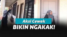 Membantu teman ambil sepatu, tapi malah tersangkut