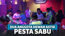 Anggota DPRD saat ditangkap polisi