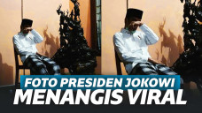 Ibunda Meninggal, Foto Presiden Jokowi Terduduk dan Menangis Viral!