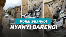 Polisi Spanyol bernyanyi saat lockdown