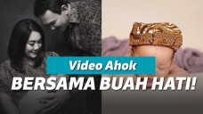 Ahok bersama dengan keluarga kecilnya