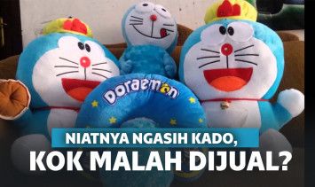 Niatnya mau kadoin boneka ke pacar, malah gak jadi