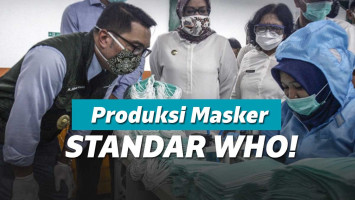 Ridwan Kamil memantau produksi masker di Jawa Barat