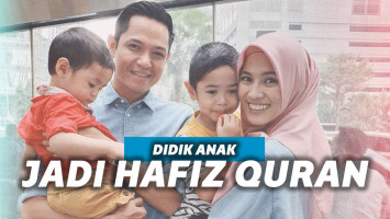 Keluarga Dude Harlino