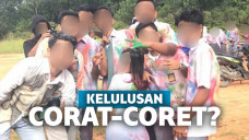 Aksi siswa-siswi di Riau rayakan kelulusan