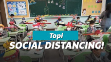 Topi Social Distancing