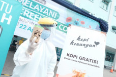 Free Kopi Kenangan for Indonesian Healthcare Workers