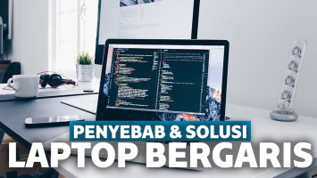 Layar Laptop Bergaris