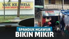 Foto-foto spanduk ngawur