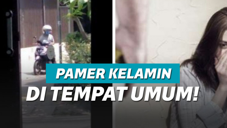 Pria paruh baya memainkan alat vital di depan toko