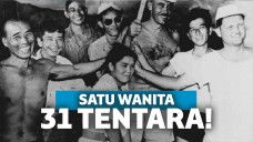 Wanita di tengah gerombolan tentara