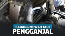 Barang mewah difungsikan jadi pengganjal