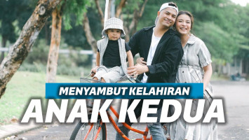 Keluarga kecil Glen Alinskie dan Chelsea Olivia