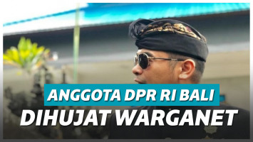 Arya Wedakarna (AWK)