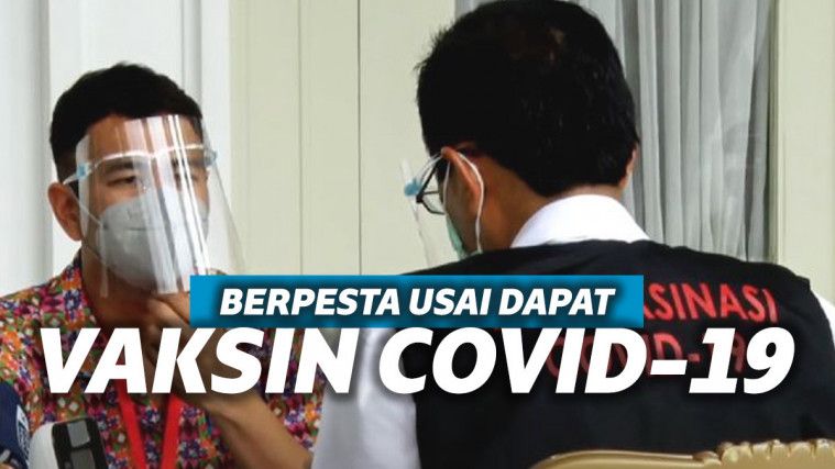 Raffi Ahmad bersama rekan-rekan artis melakukan kegiatan kumpul bersama setelah Raffi divaksin
