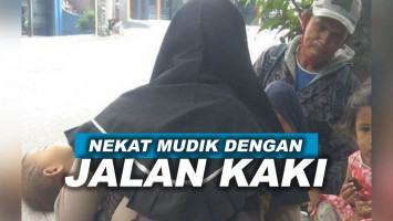 Pemudik jalan kaki