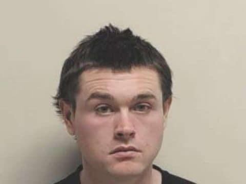 Ilustrasi patah hati