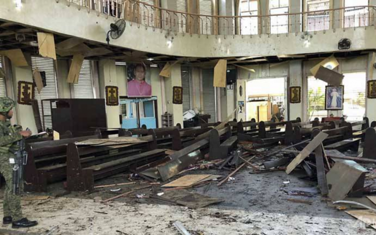Kerusakan gereja katedral pasca pemboman