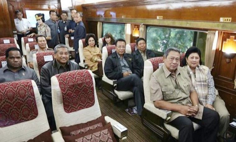 kereta-wisata