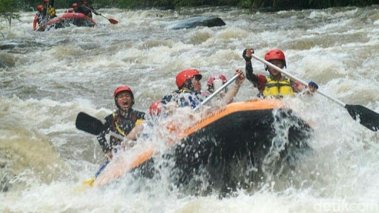 wisata rafting terbaik