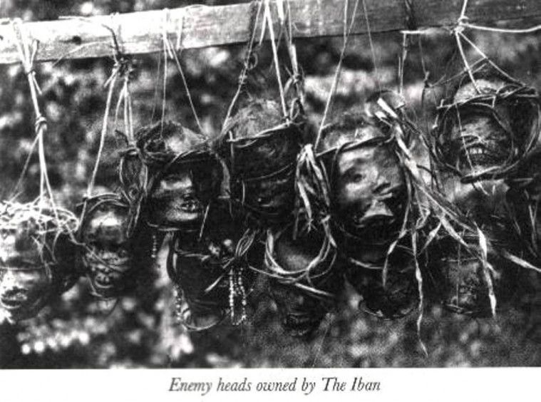 4 Suku Pemburu Kepala Paling Mengerikan di Dunia!