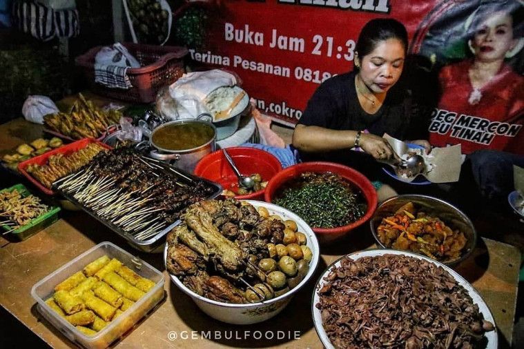 Menikmati Wisata Malam Jogja Yang Syahdu Nan Romantis