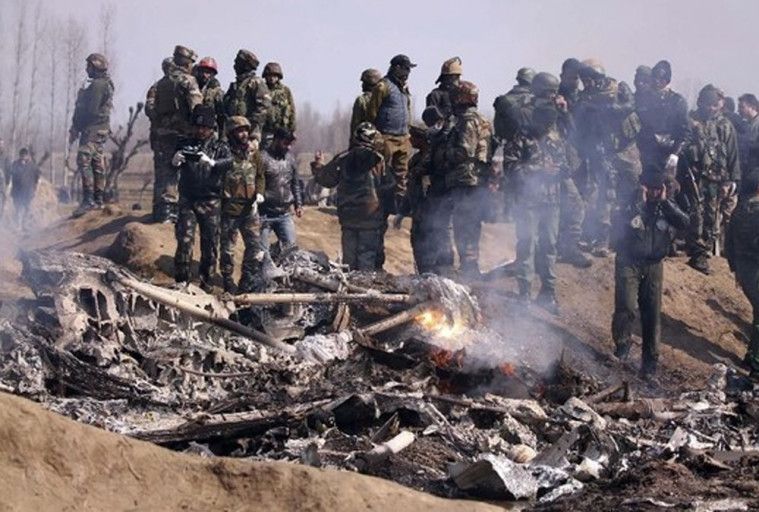 Pesawat India Hancur Konflik Kashmir