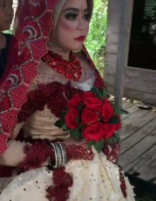 pengantin wanita kecewa riasannya tak sesuai
