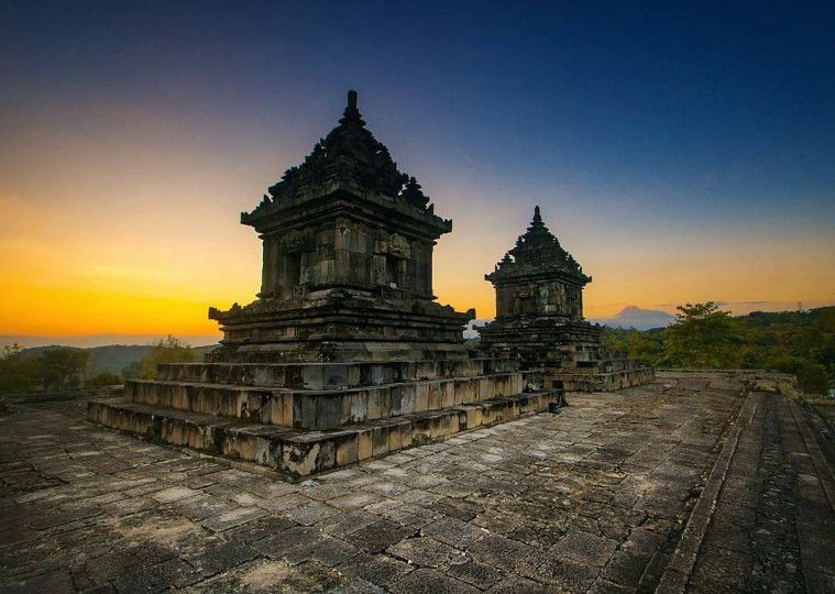 wisata-candi-barong